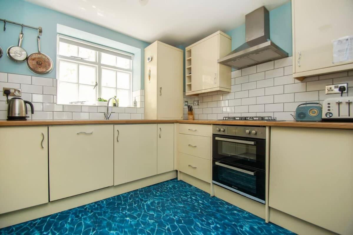 Mermaid Townhouse- By Brighton Holiday Lets Luaran gambar